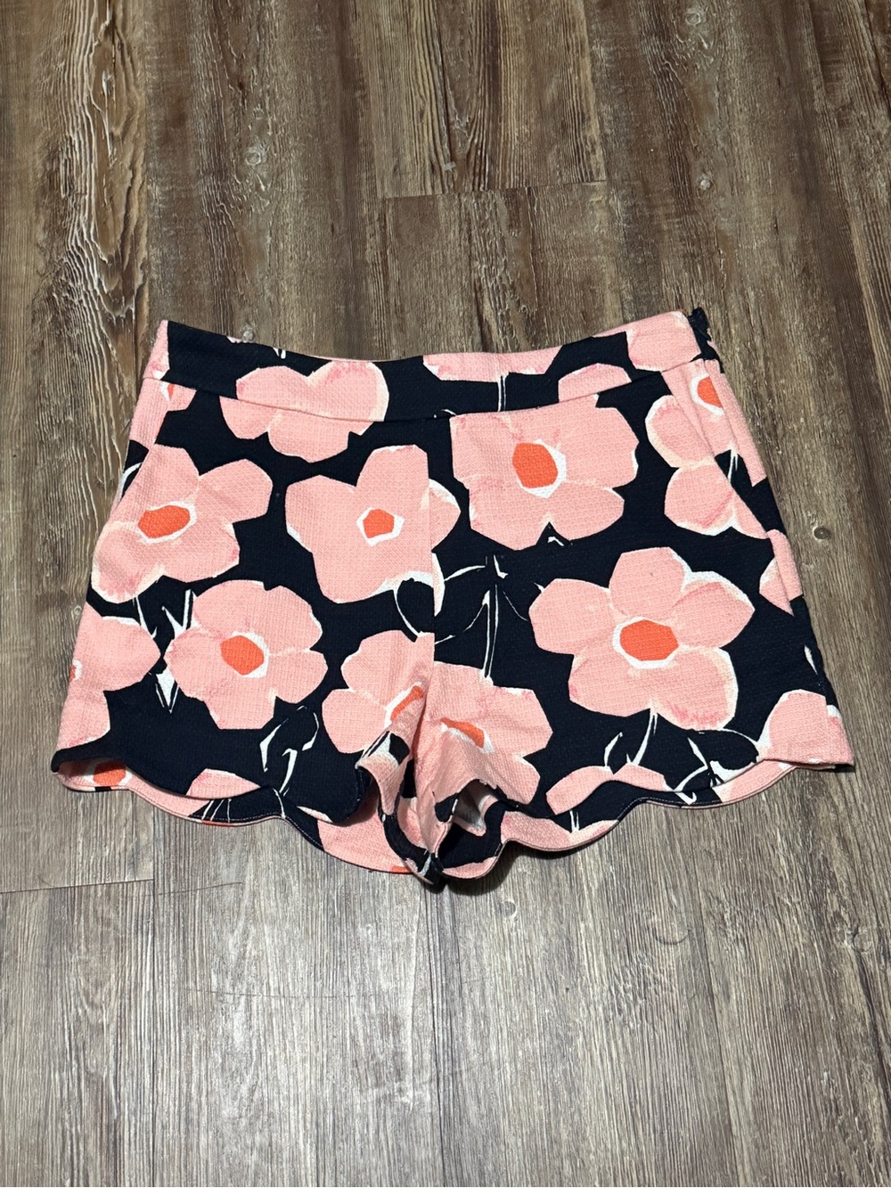 Anthropologie Georgie Floral High Rise Shorts Women's 10 Scalloped Hem Woven Fit